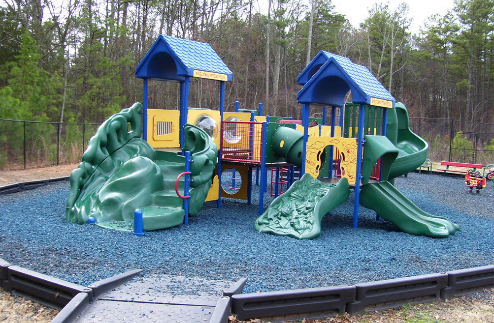 rubber playground mulch